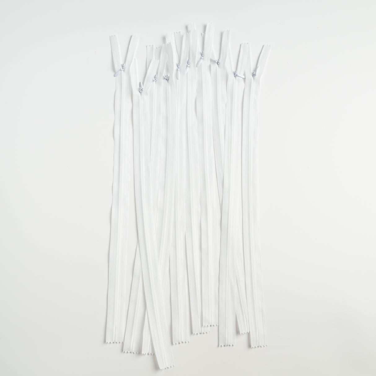 Invisible Nylon Zip 40cm
