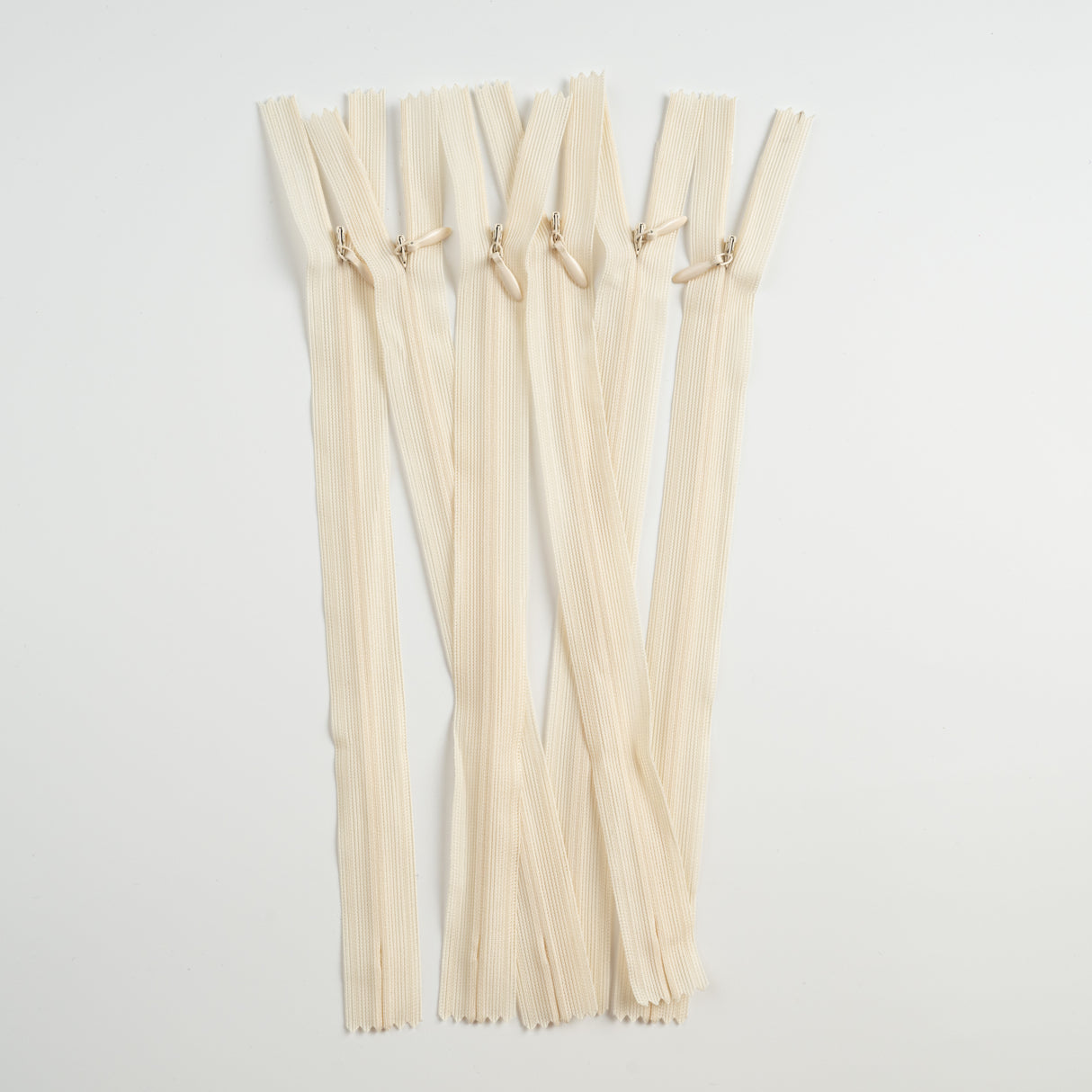 Invisible Nylon Zip 25cm